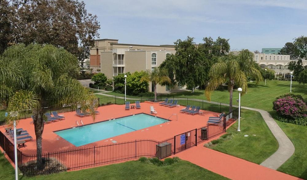 Hilton Oakland Airport Hotel Luaran gambar