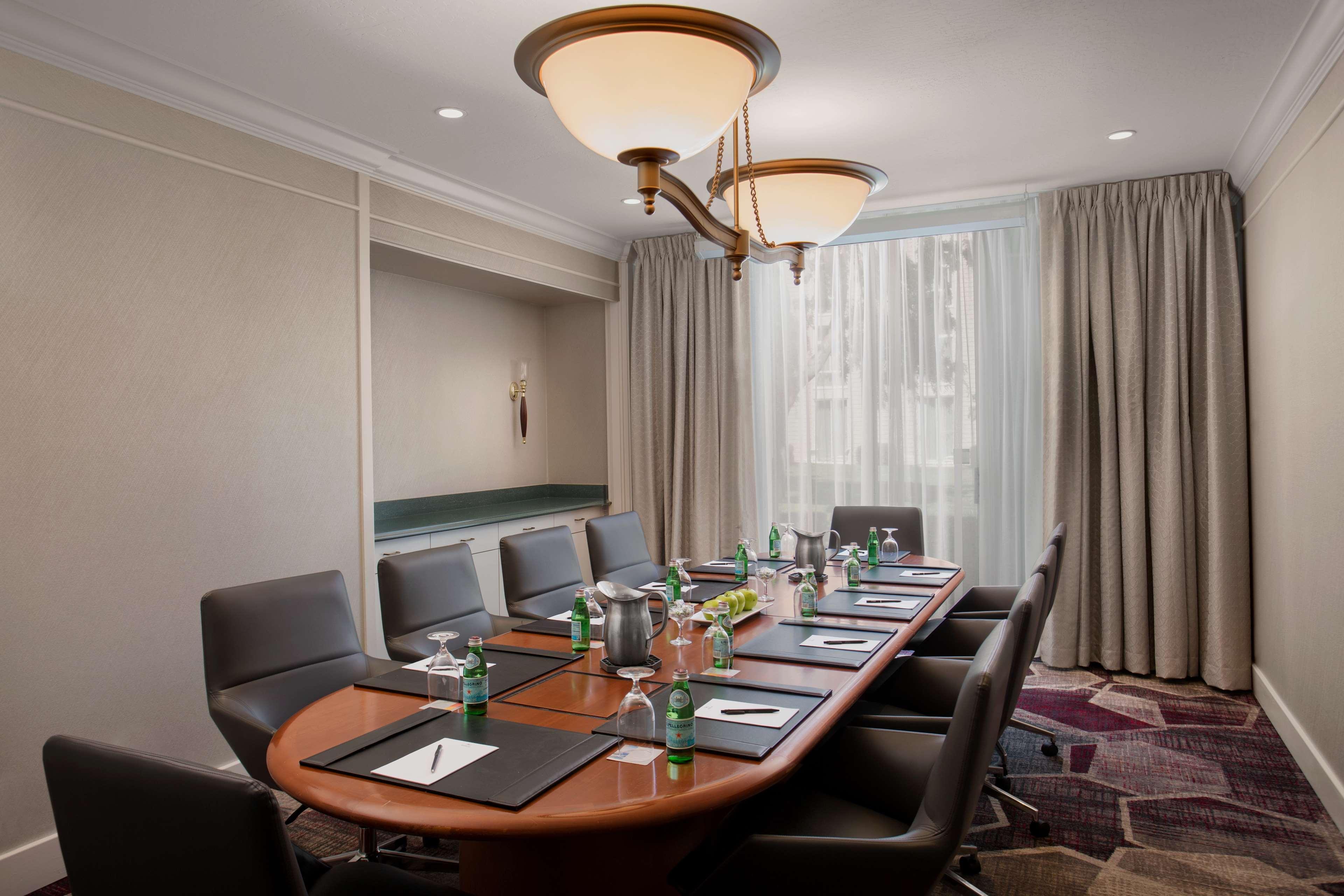 Hilton Oakland Airport Hotel Luaran gambar