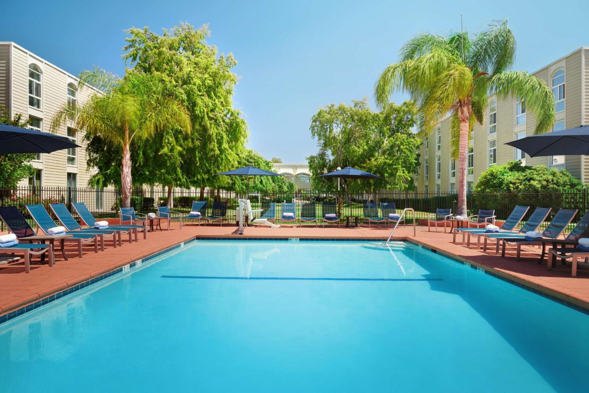 Hilton Oakland Airport Hotel Luaran gambar